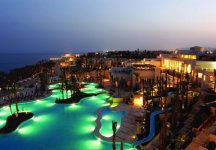 Seaclub Grand Rotana Resort & Spa